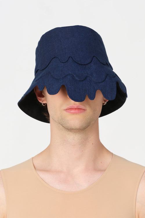 MELTING HAT in blue linen