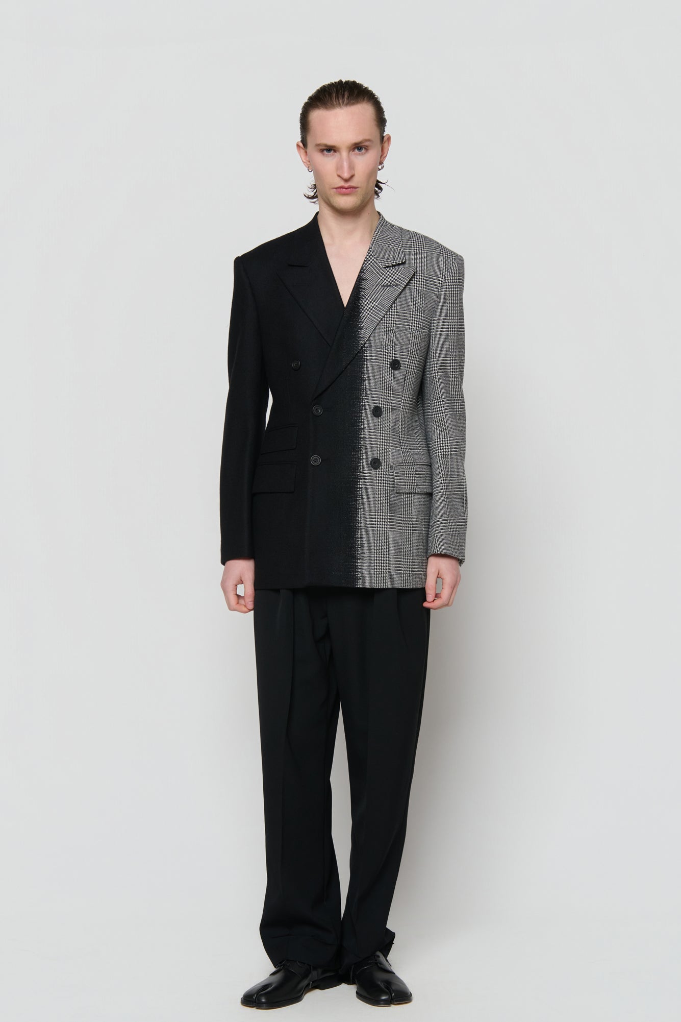 DOUBLE-BREASTED JACKET in black / glencheck