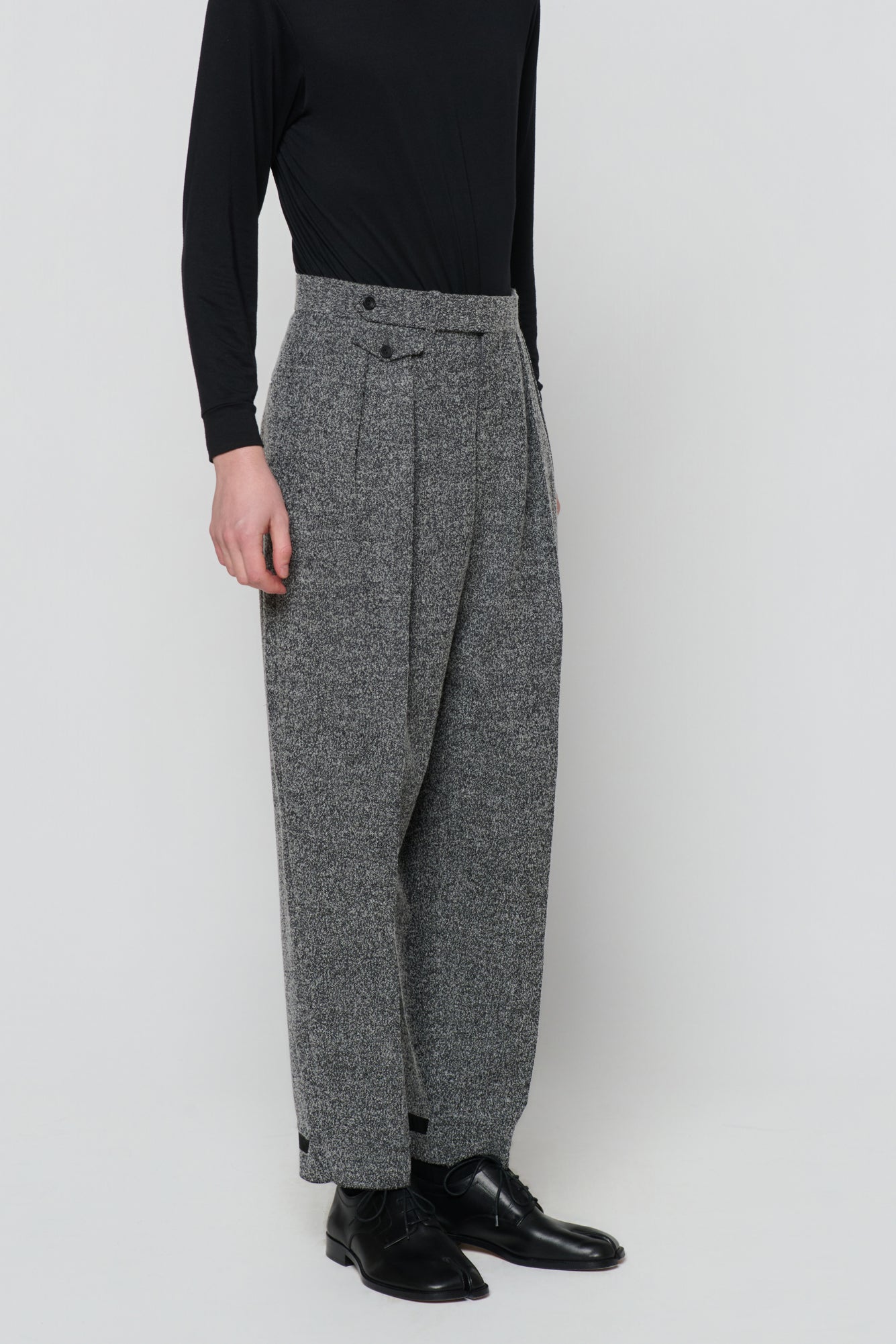 TAILORED TROUSERS in herringbone wool