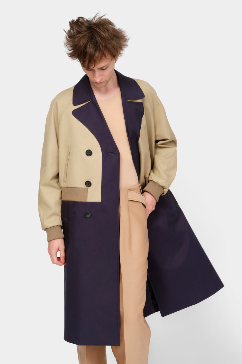 TRENCH COAT in blue / beige cotton