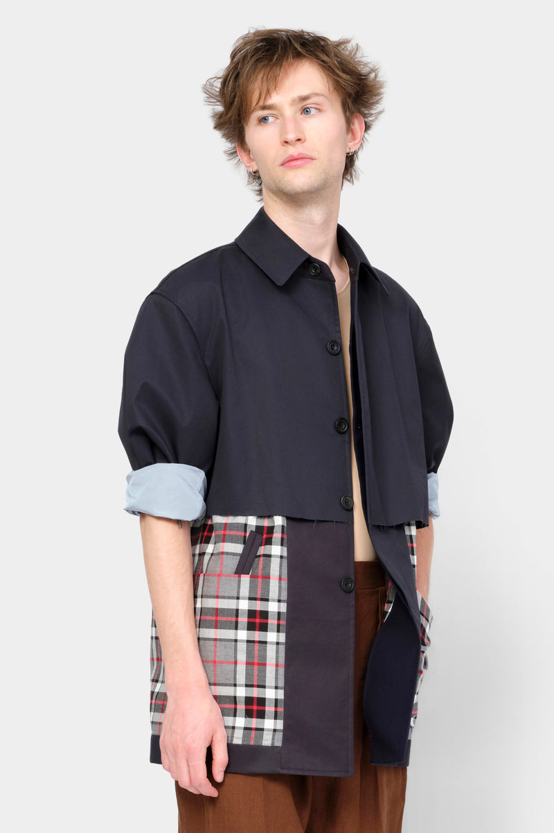 CUT-OFF TRENCH SHIRT in blue cotton
