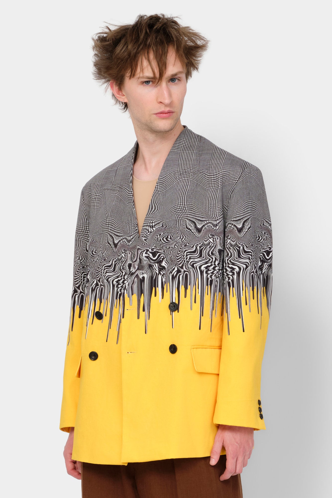 Double-breasted jacket featuring a digitally printed Glen check