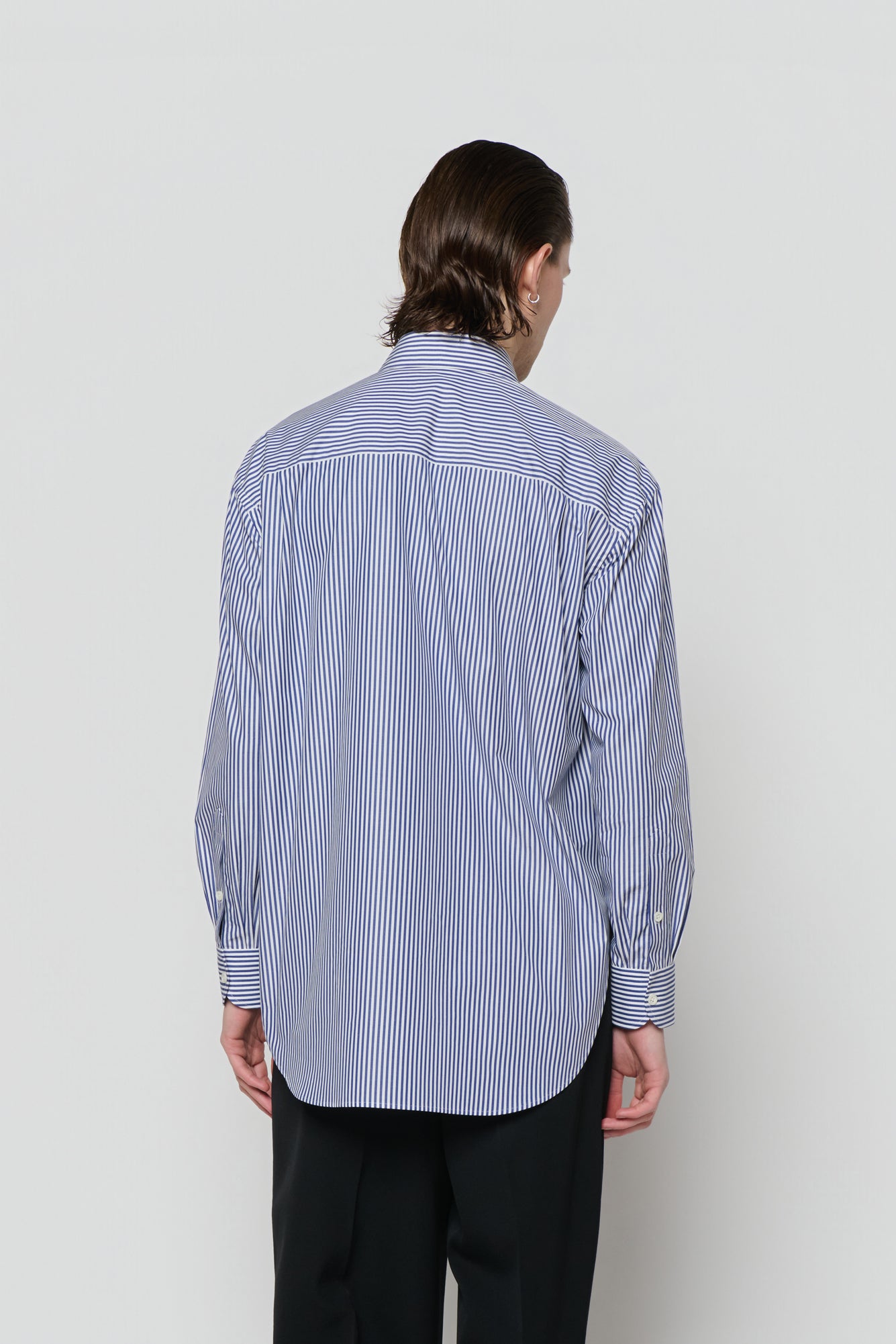 SHIRT WITH ZIG-ZAG PLACKET in blue / white cotton stripe