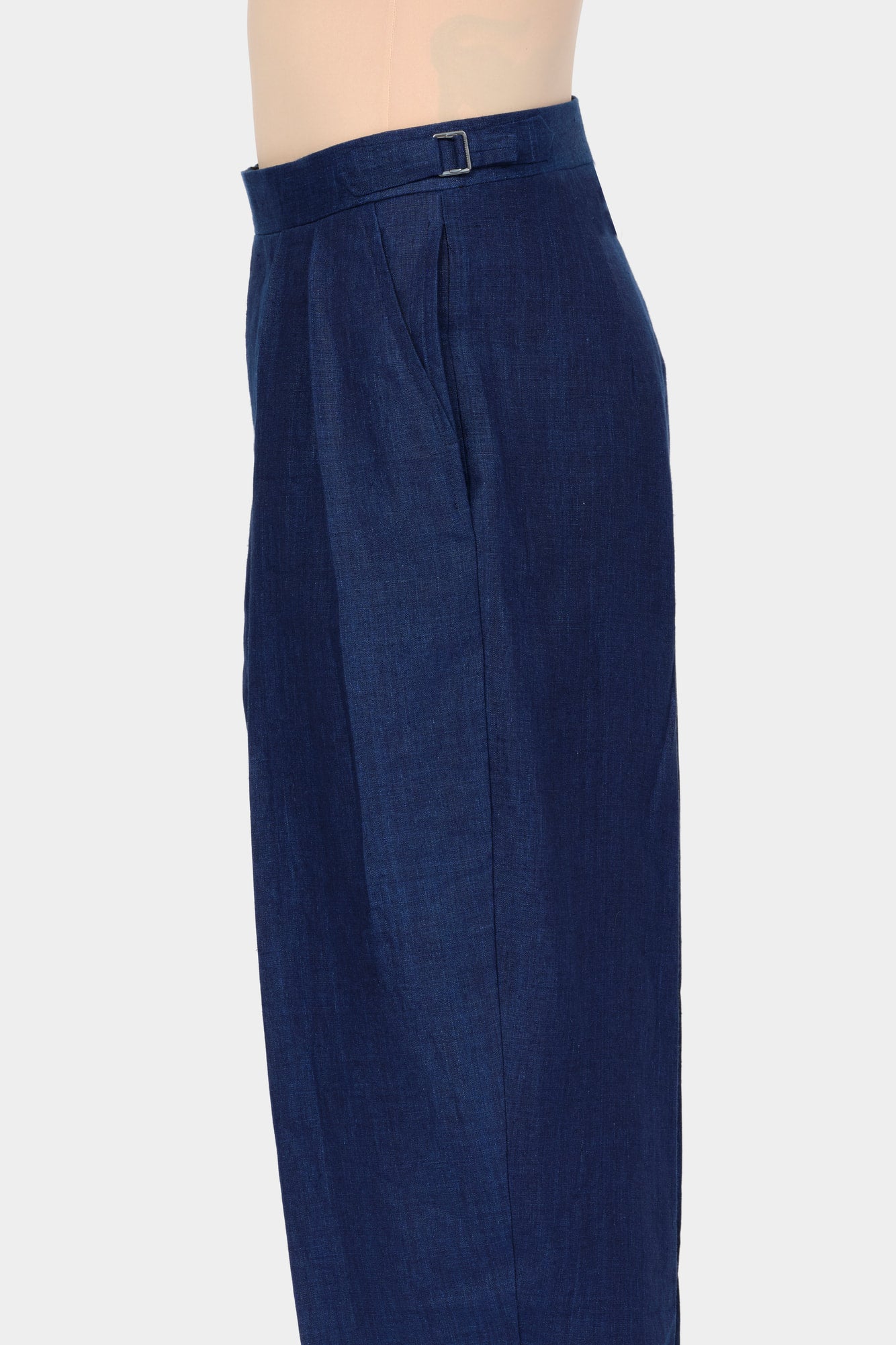 DOUBLE-PLEATED TROUSERS in in indigo linen