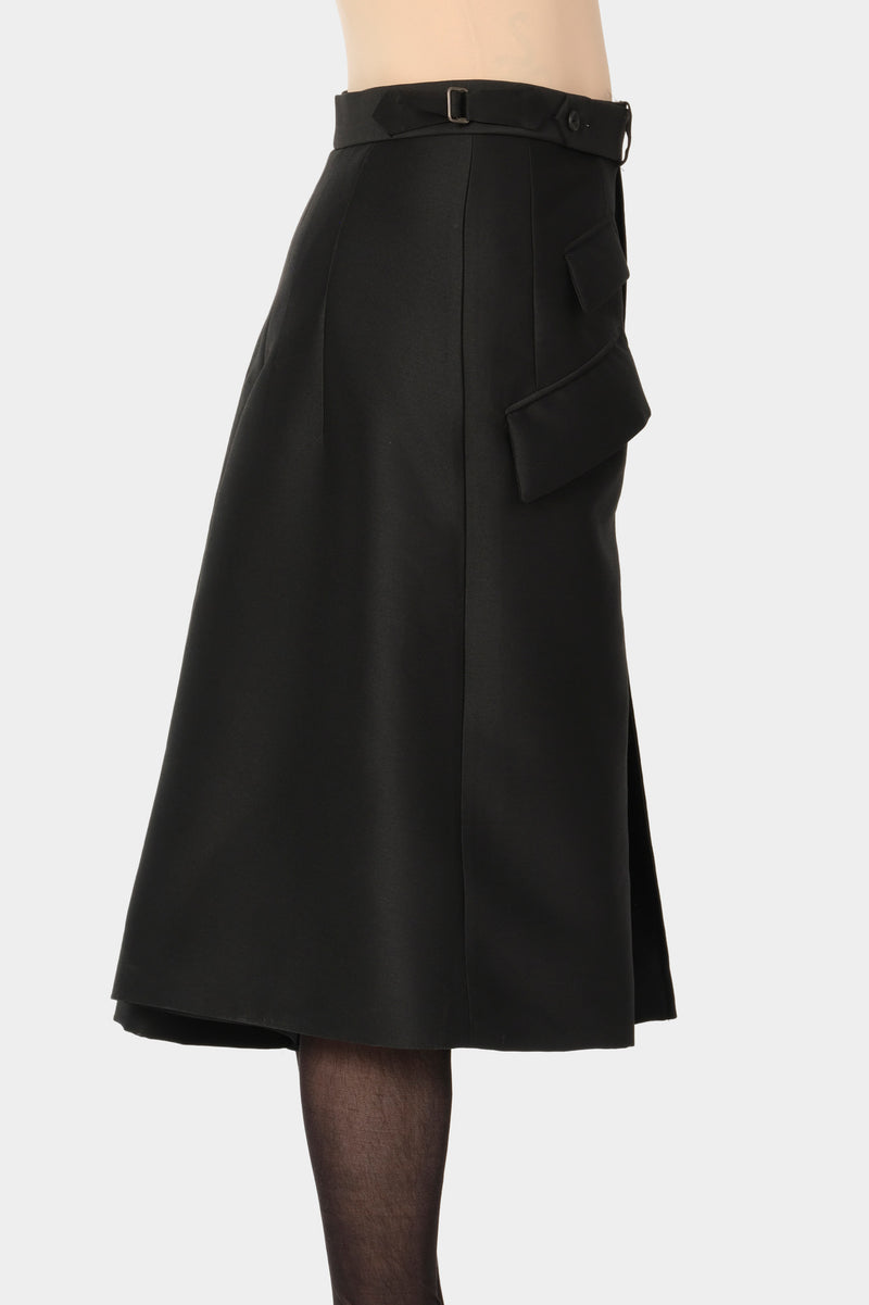 CUT-OFF OVERCOAT CULOTTE in black wool-silk mix