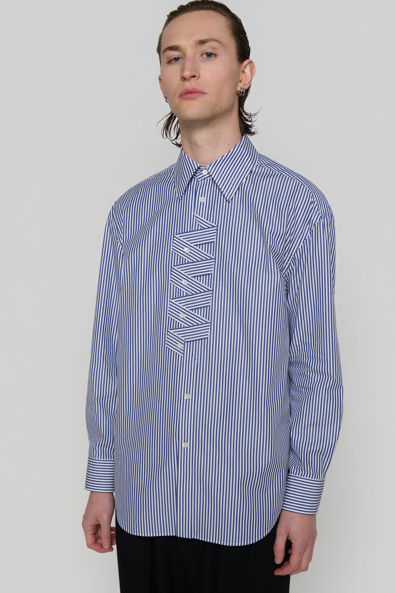 SHIRT WITH ZIG-ZAG PLACKET in blue / white cotton stripe