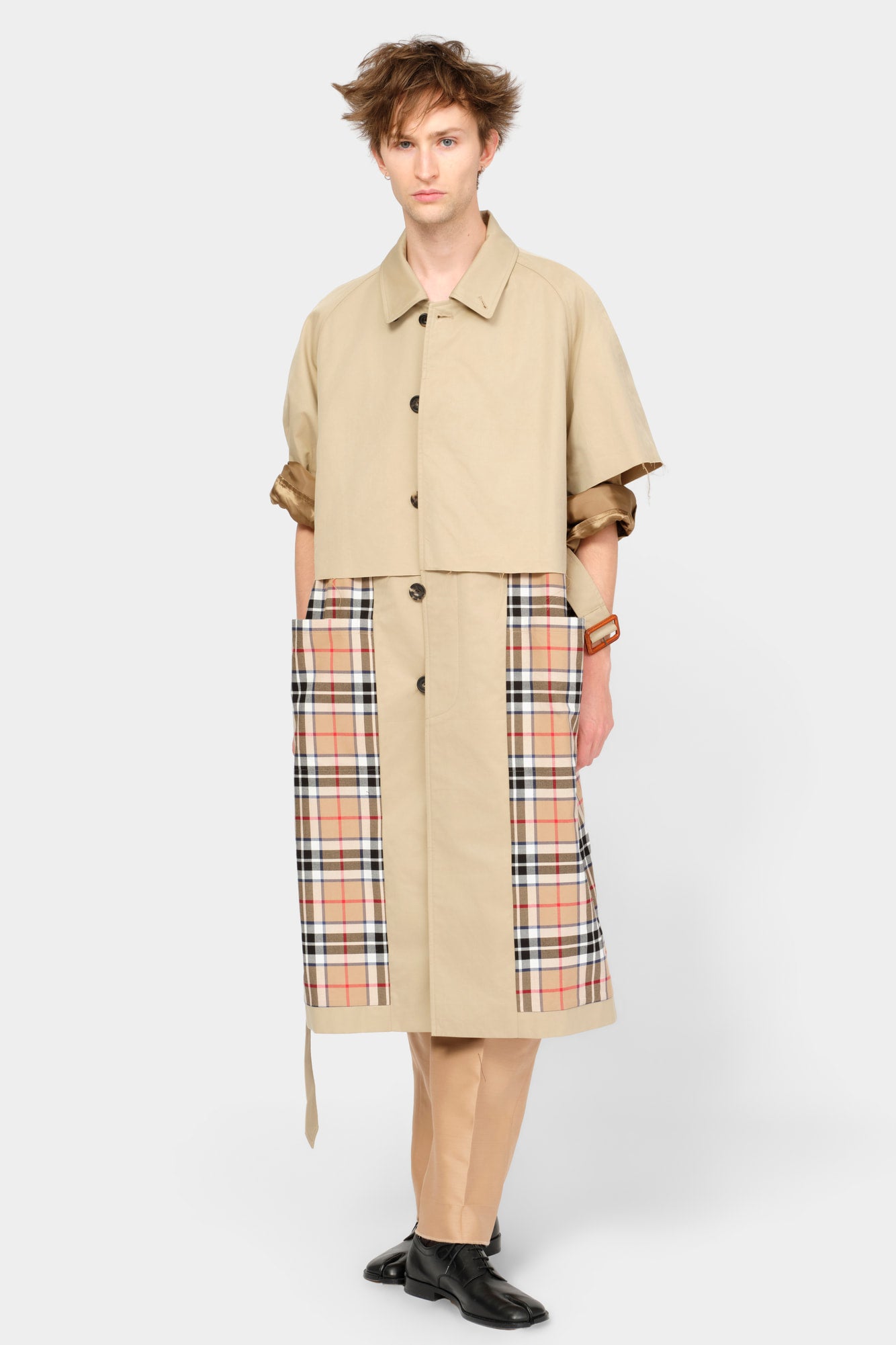 CUT-OFF TRENCH COAT in beige cotton