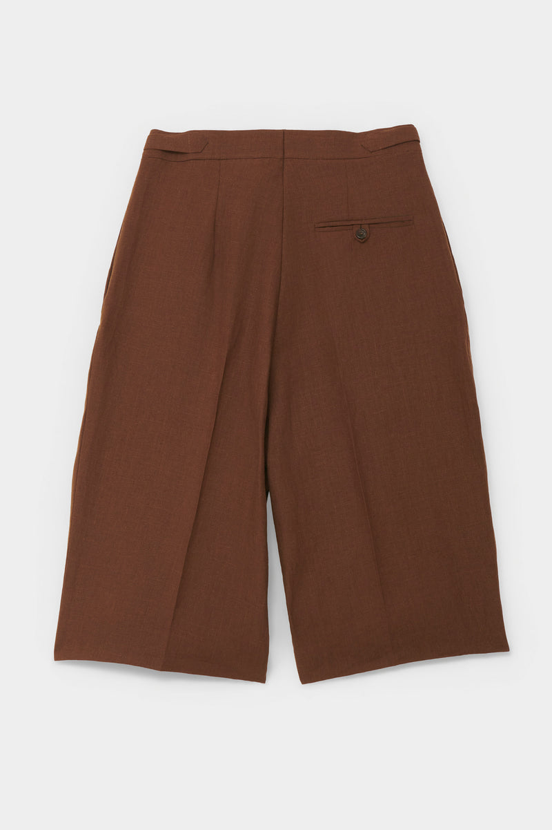 DOUBLE-PLEATED SHORTS in Irish brown linen