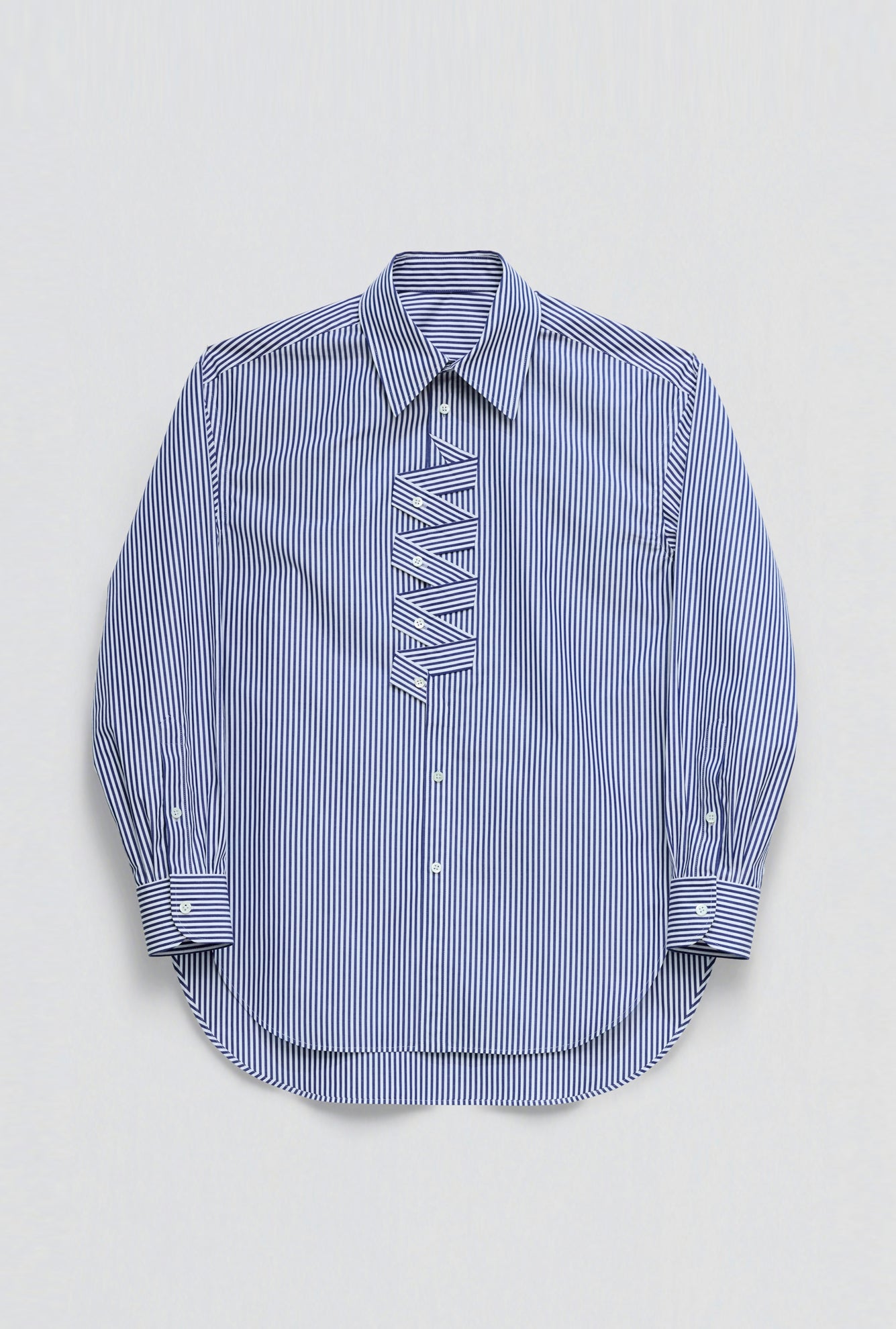 SHIRT WITH ZIG-ZAG PLACKET in blue / white cotton stripe